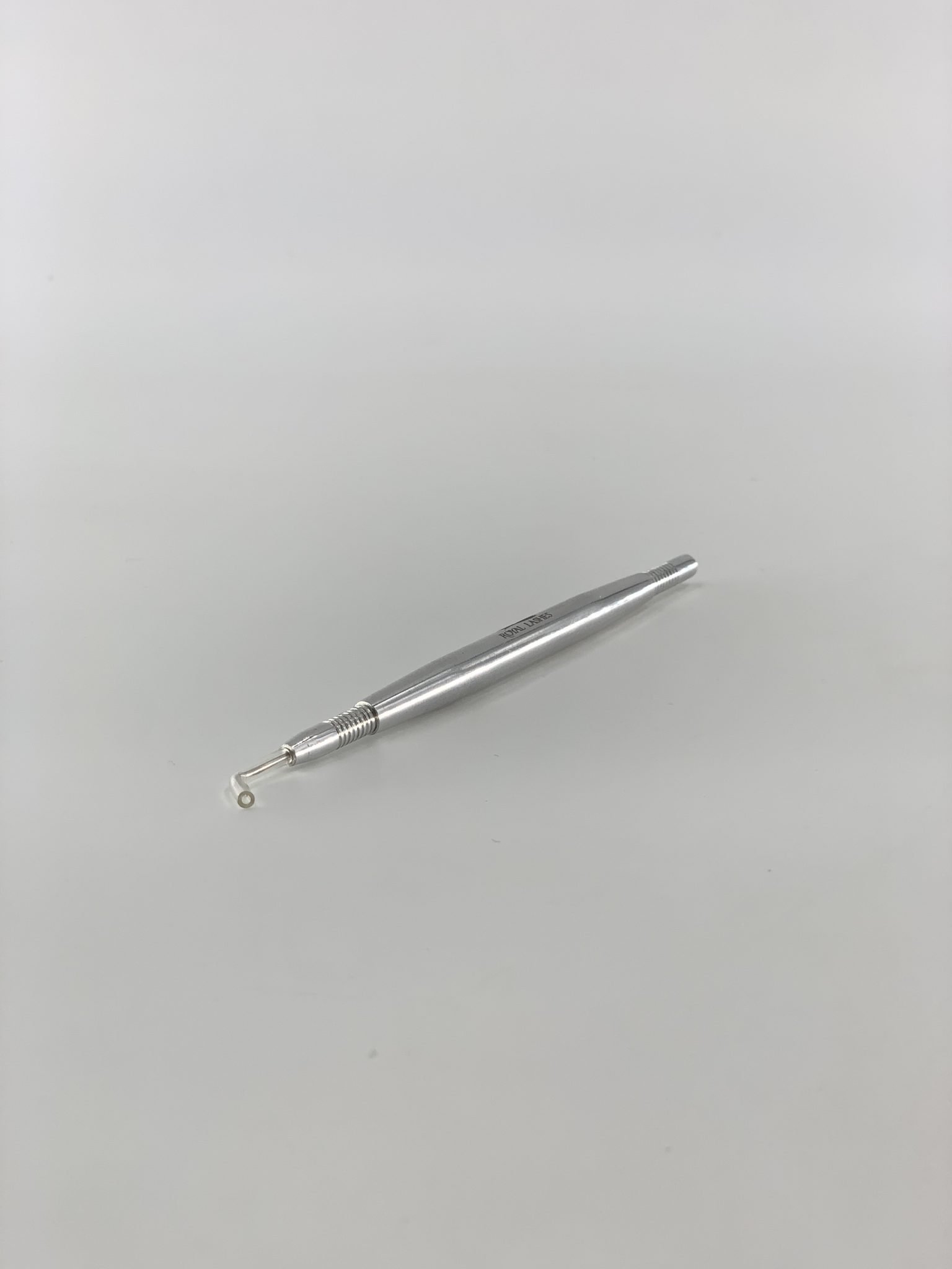 Igla za izolaciju trepavica